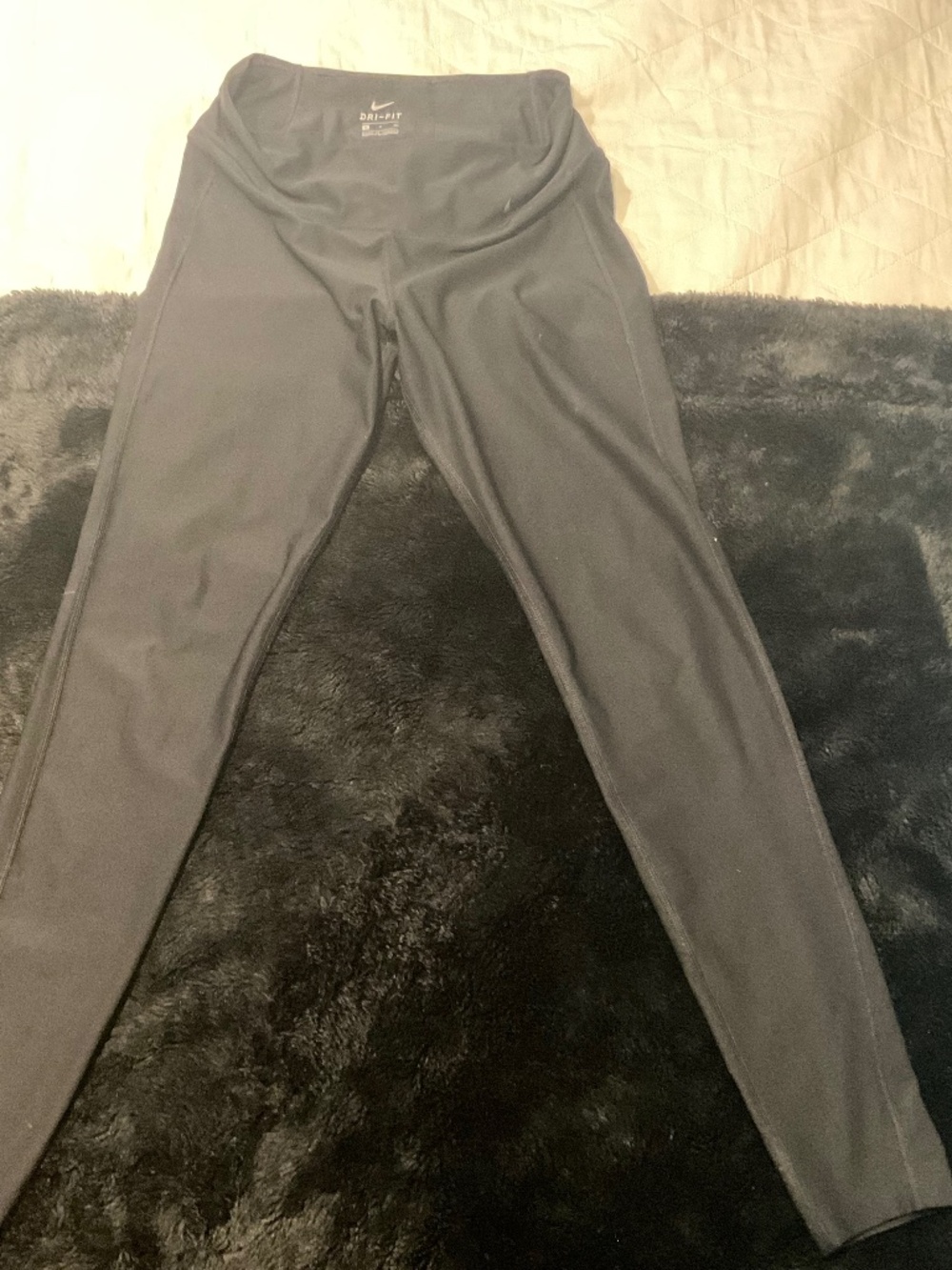 Nike 56323 Womens Dri-Fit Black Pants Leggings Compression size S Polyester